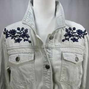 Soho Jeans New York & Company Light‎ Wash Embroidered Distressed Denim Jacket XL